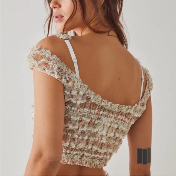 🎁NWOT Free People tulle smocked top - Picture 2 of 5